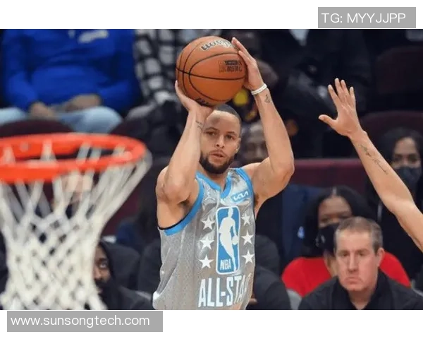 唐斯盛赞华子进取心态称其追求卓越的渴望最令人钦佩 唐斯盛赞华子进取心态称其追求卓越的渴望最令人钦佩